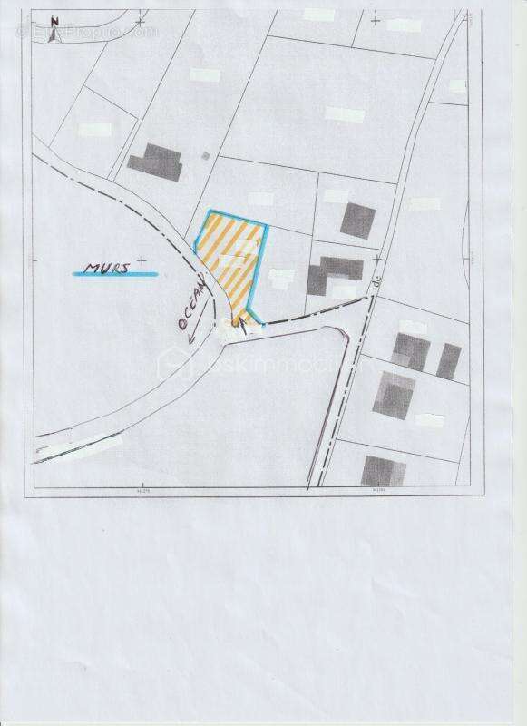 Terrain à SAINT-JOSEPH