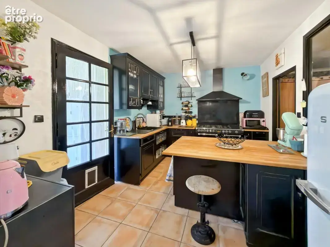 Maison au pied de la Tour de Soyons — 221 m² et parc de 3 200 m² - photo 12