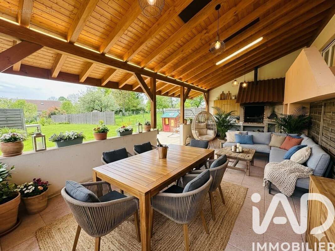 Maison 176 m² à Bisel  - photo 9