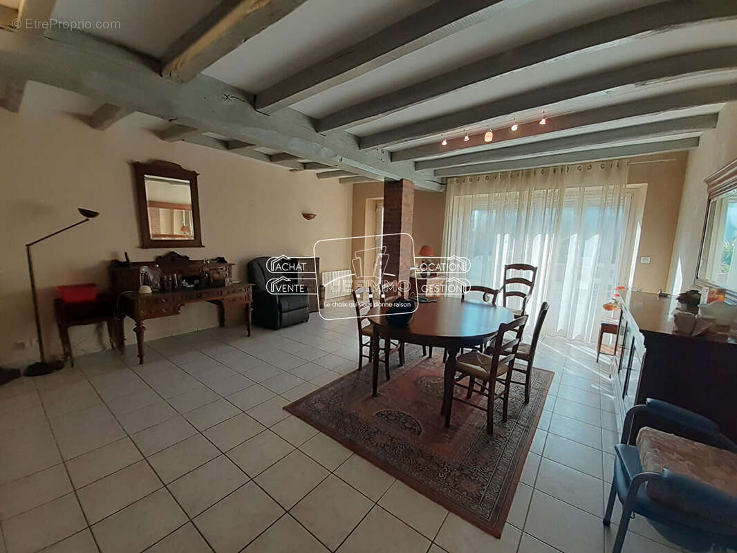 Maison à CHAMPTOCEAUX