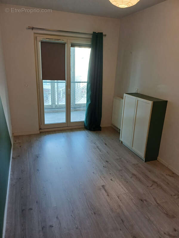 Begles appartement type 3 avec balcon et parking securise - photo 8