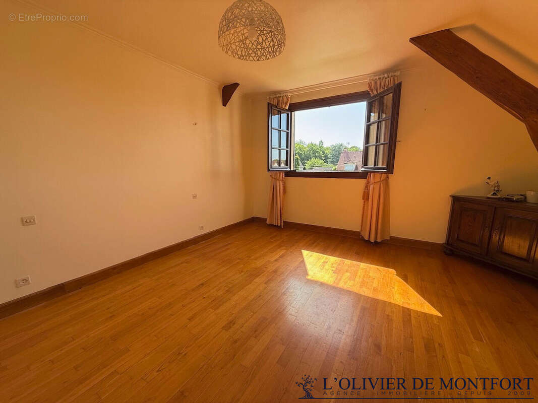 Maison individuelle de 8 pièce(s) 195 m2 - photo 7