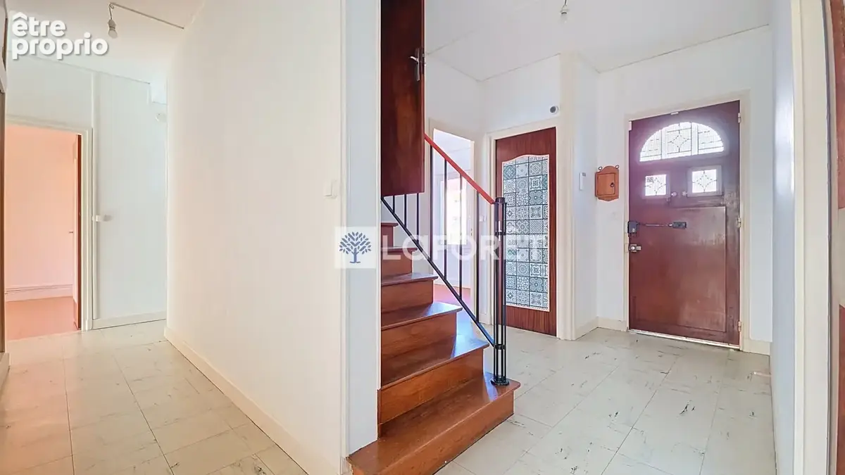 Maison Chauny  4 chambres / sous-sol - photo 4
