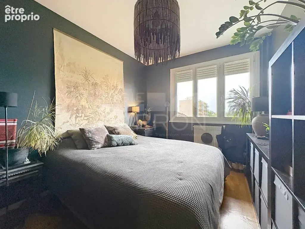 Lyon 8 3 pieces 68m² excellent etat cave  233000€ - photo 5