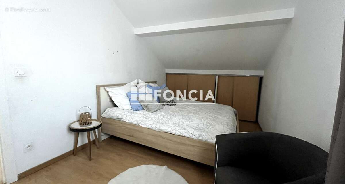 Appartement T4 avec balcon et parking vendu loué - photo 4