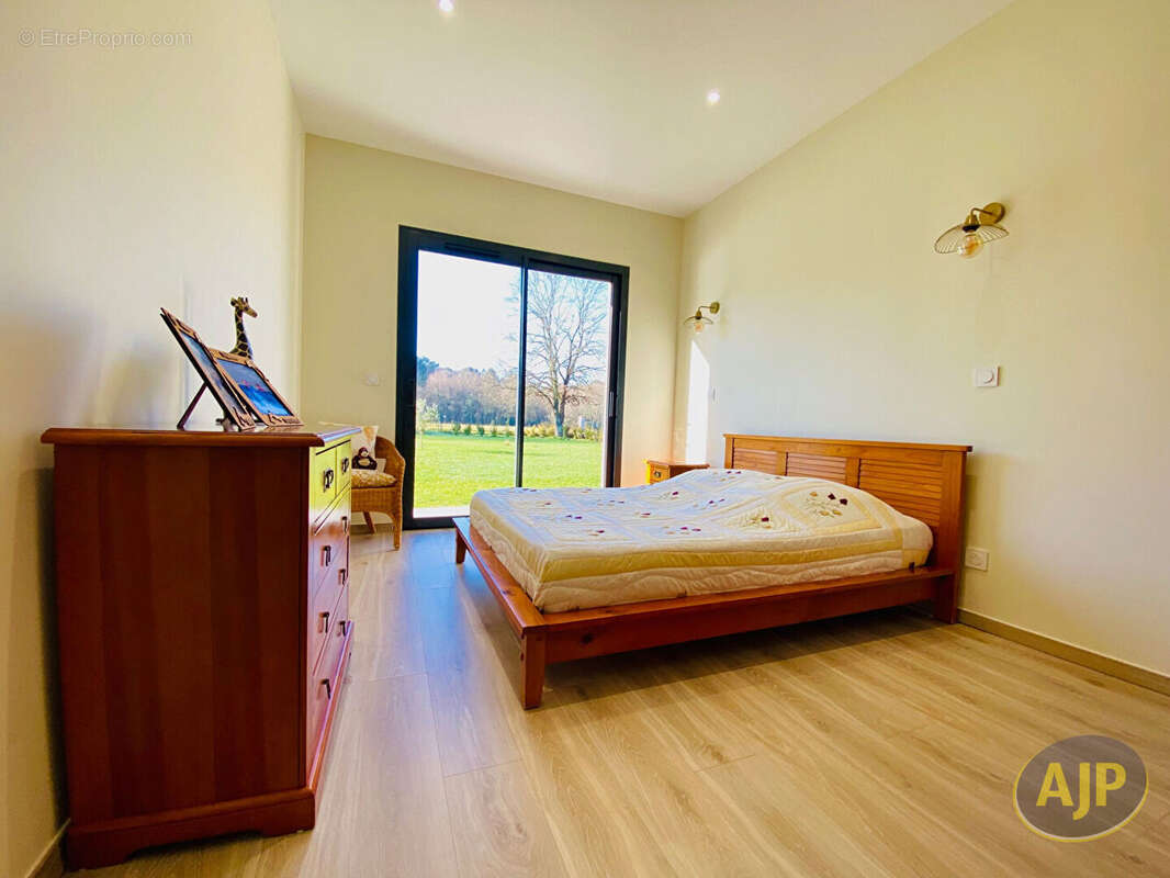 Maison à LESPARRE-MEDOC