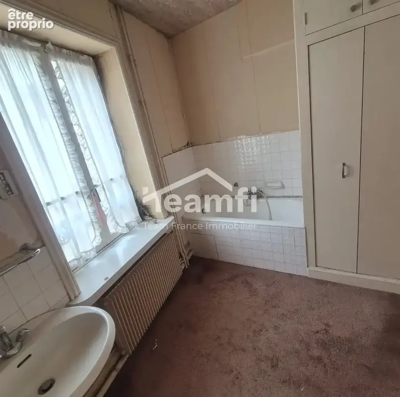 Appartement 180 m² à vendre à Thiers (63300) - photo 7