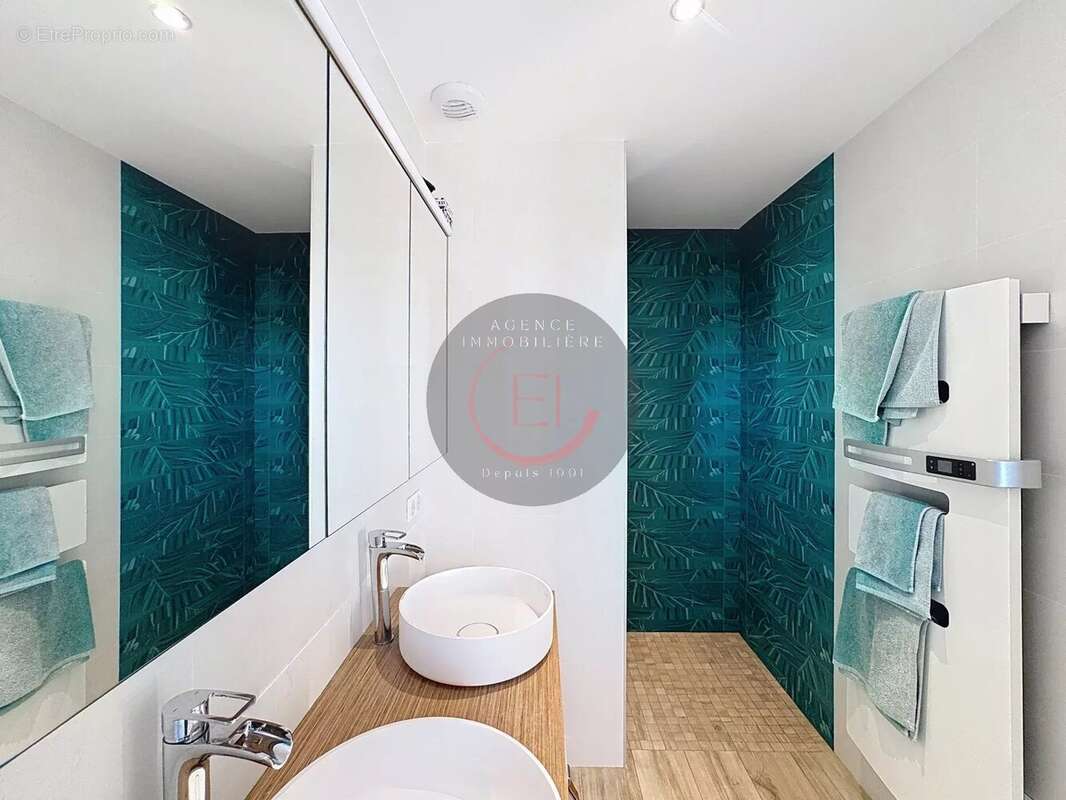 Maison à LES ADRETS-DE-L&#039;ESTEREL