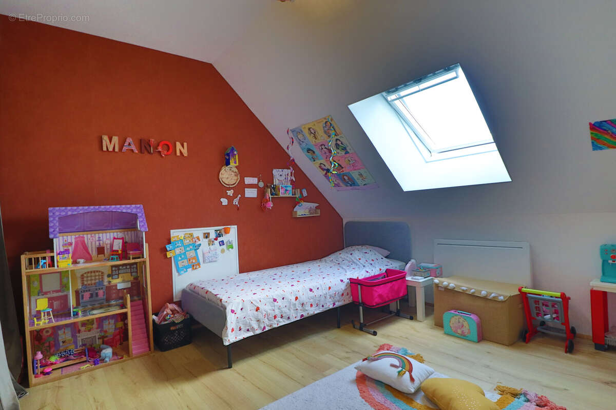 Maison à LAYS-SUR-LE-DOUBS