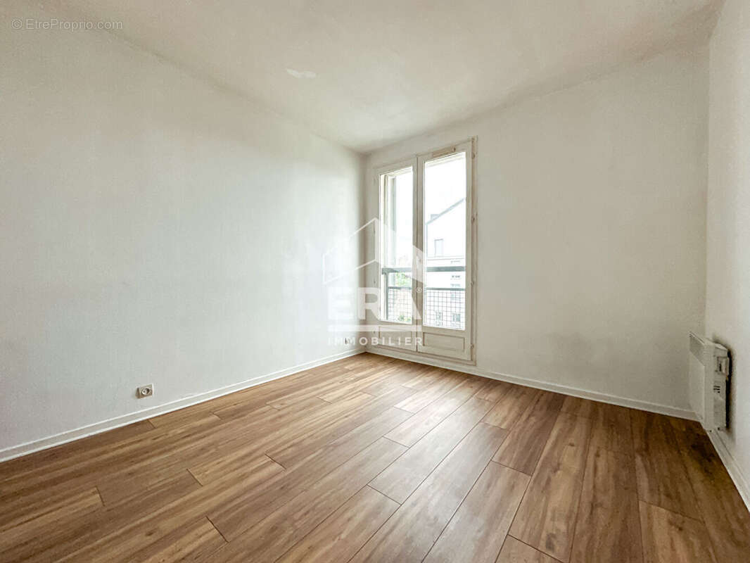 Appartement à SARTROUVILLE