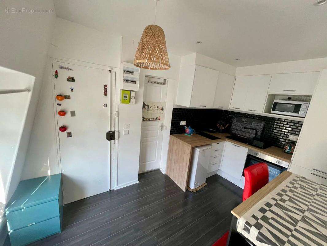 Appartement à PARIS-19E