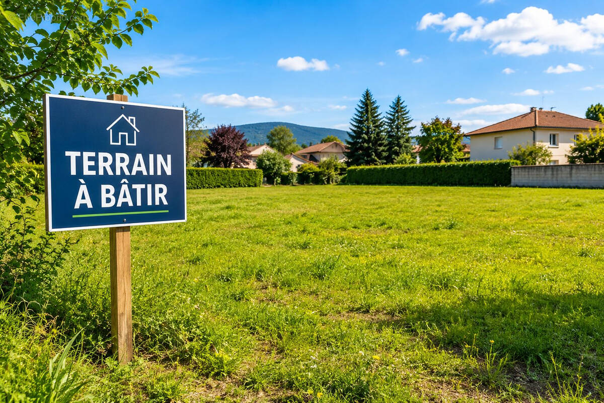Terrain à LOIVRE