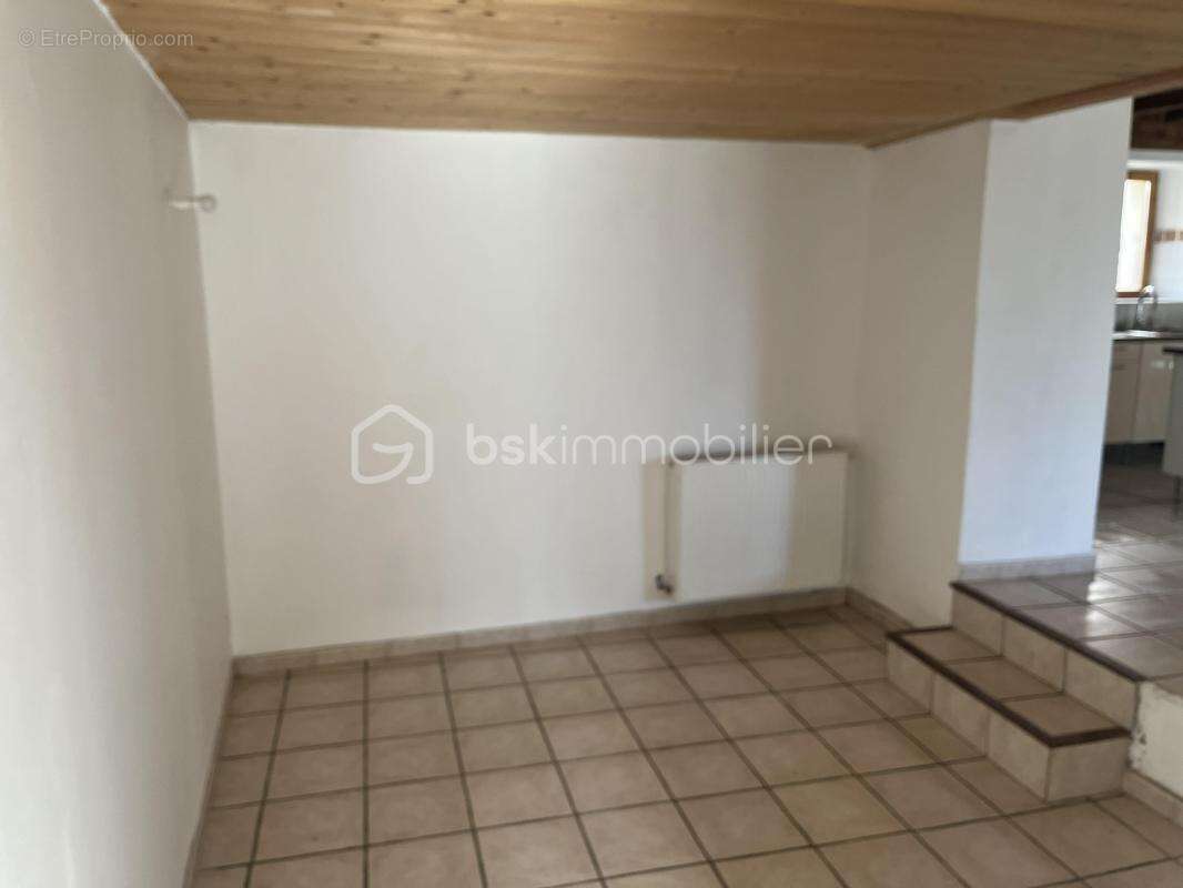  Maison de ville coup de cœur entièrement rénovée avec terrasse de 65 m² - photo 10