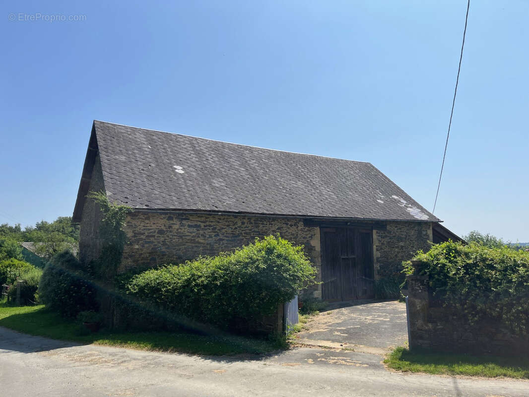 Payzac, maison en pierres, grange, vues, puits, campagne - photo 3