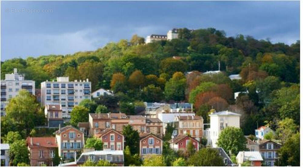 Appartement à SURESNES