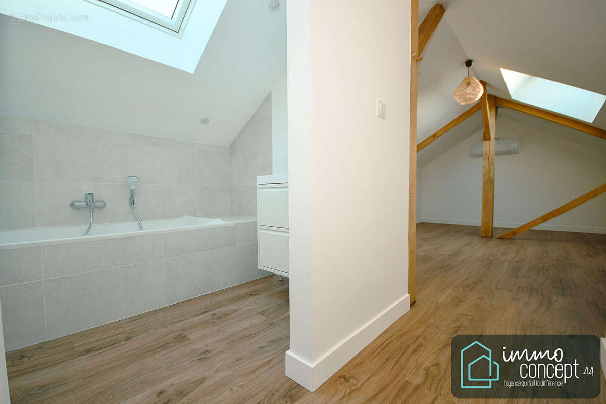 Maison à PORT-SAINT-PERE