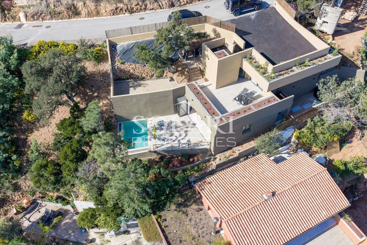 Maison à THEOULE-SUR-MER