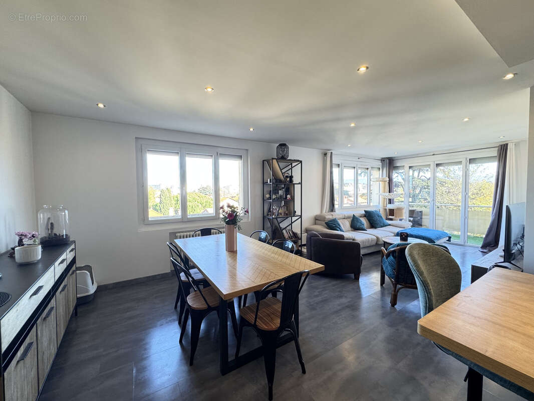 Appartement à VALENCE