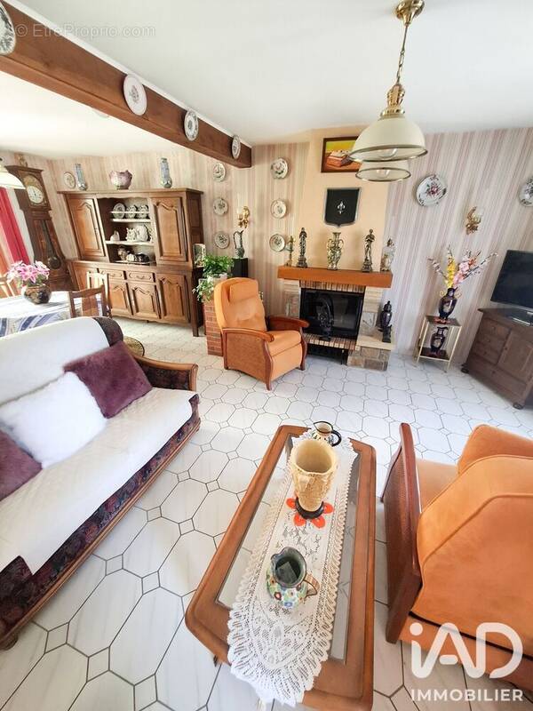 Photo 1 - Maison à LONGROY