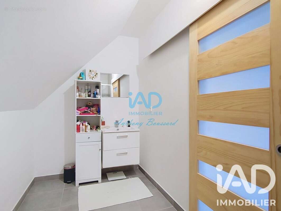 Appartement 69 m² à Fontenay-Tresigny  - photo 8