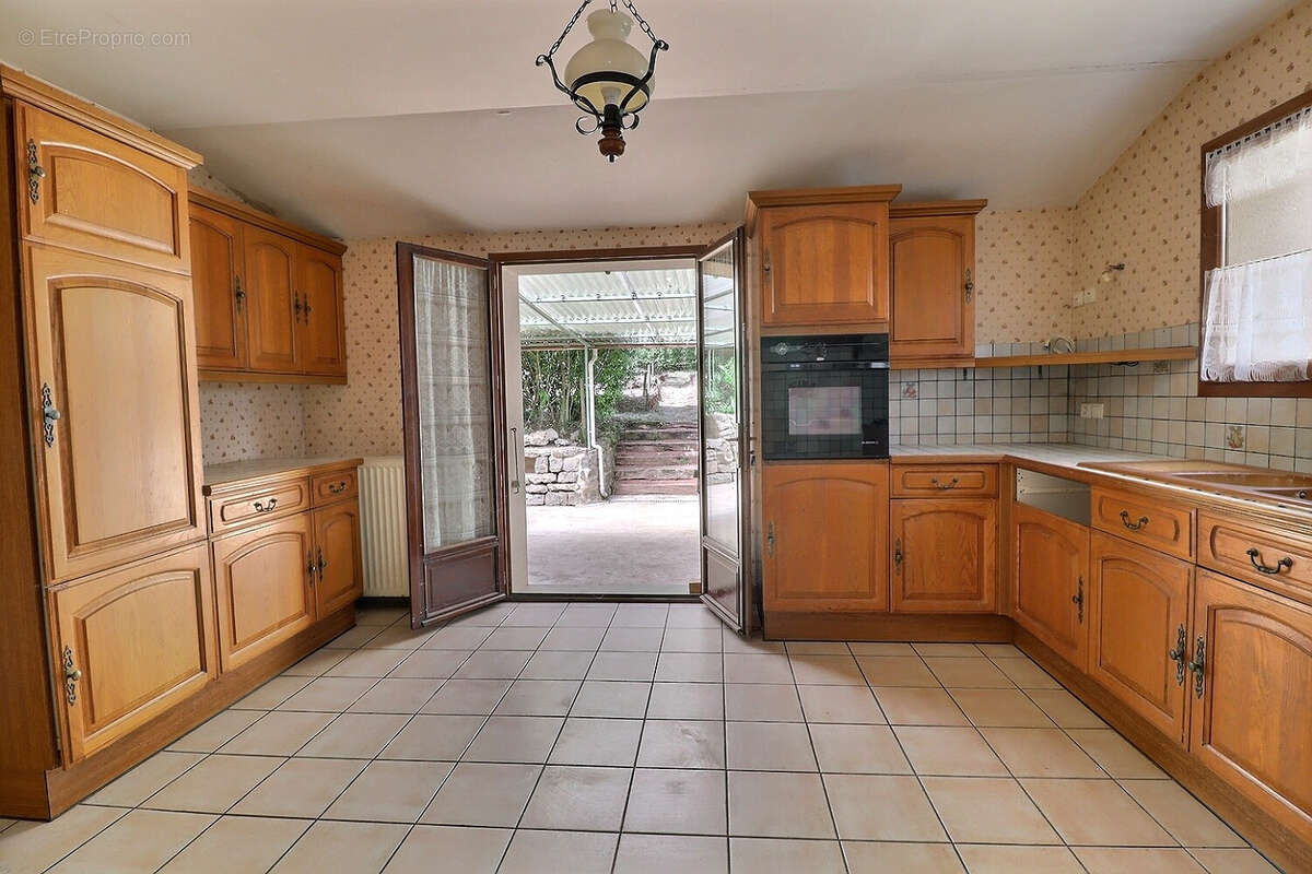 CHARRECEY, maison en pierres avec dépendances et terrain - photo 5