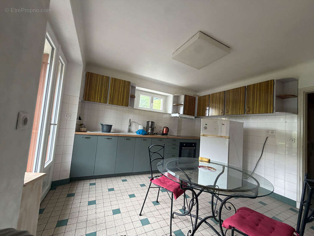 maison 5 chambres aux portes d'Aurillac - photo 2
