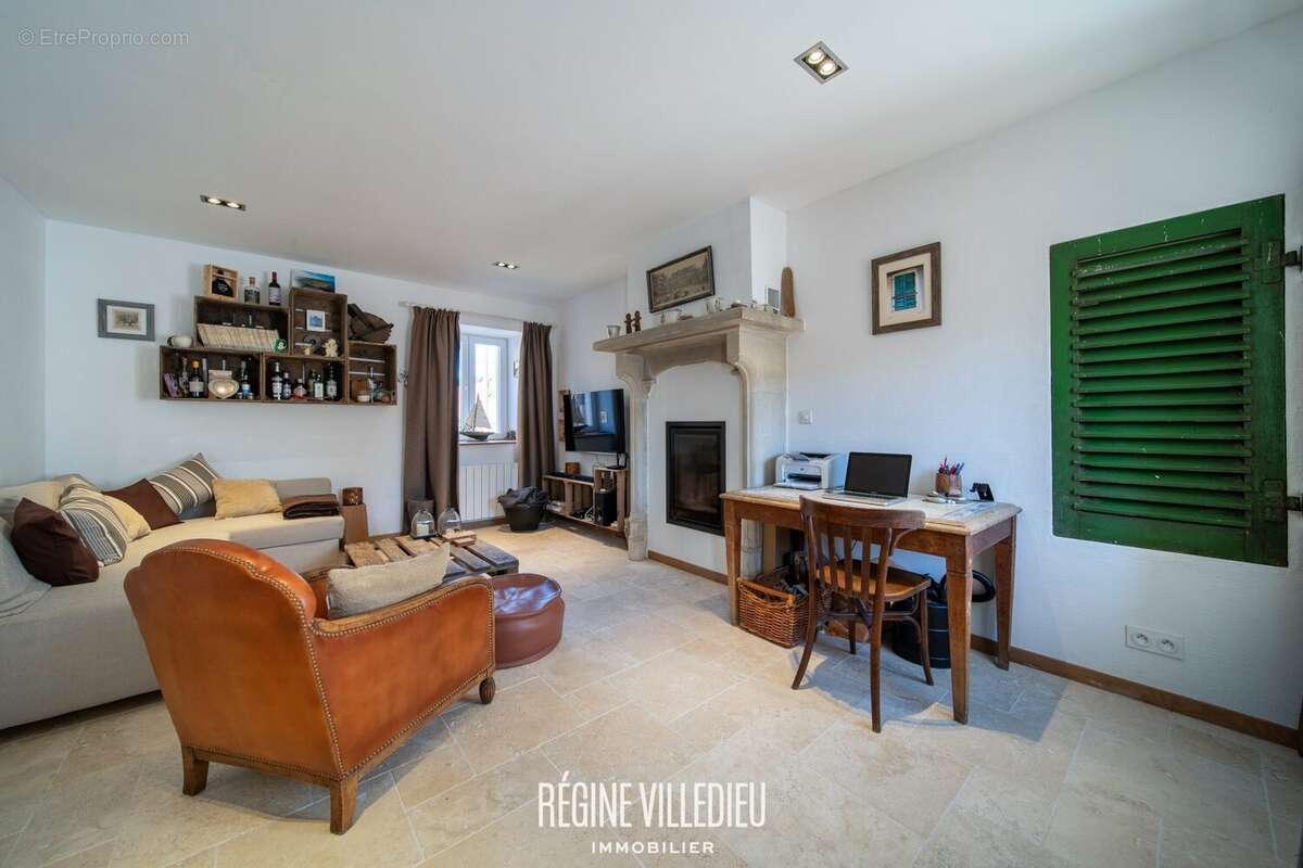 Maison à LES MOITIERS-D&#039;ALLONNE