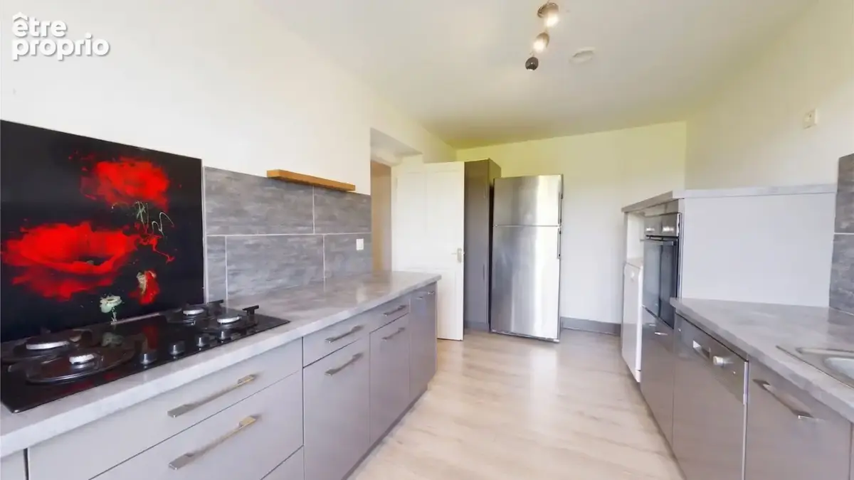 Maison T5 138 m² vue panoramique, suite parentale et jardin à 2 min du centre - photo 6