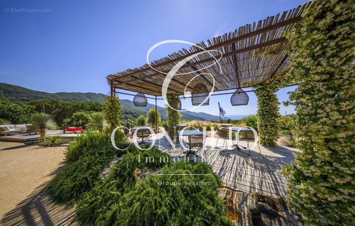 Maison à SARI-D'ORCINO