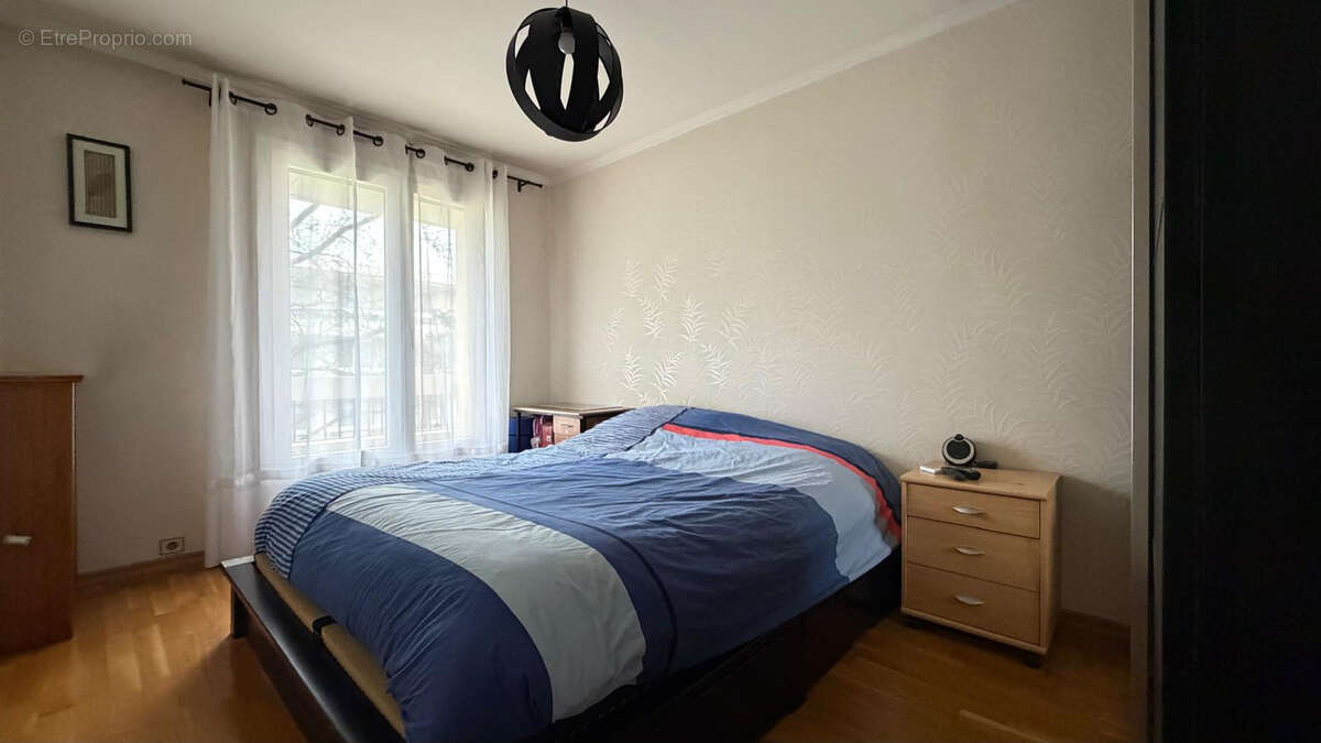 Appartement à LIVRY-GARGAN