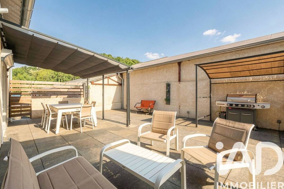 Photo 1 - Appartement à VARCES-ALLIERES-ET-RISSET