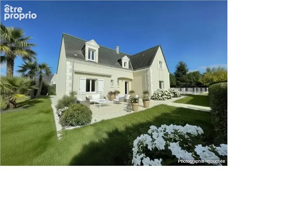 Maison 9 pièces 208 m² à vendre à Saint-Cyr-Sur-Loire (37540) - photo 3