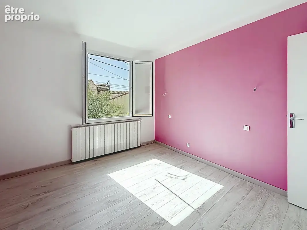 Vente à terme - Maison Tavel 6 pièce(s) 118 m2 - photo 6