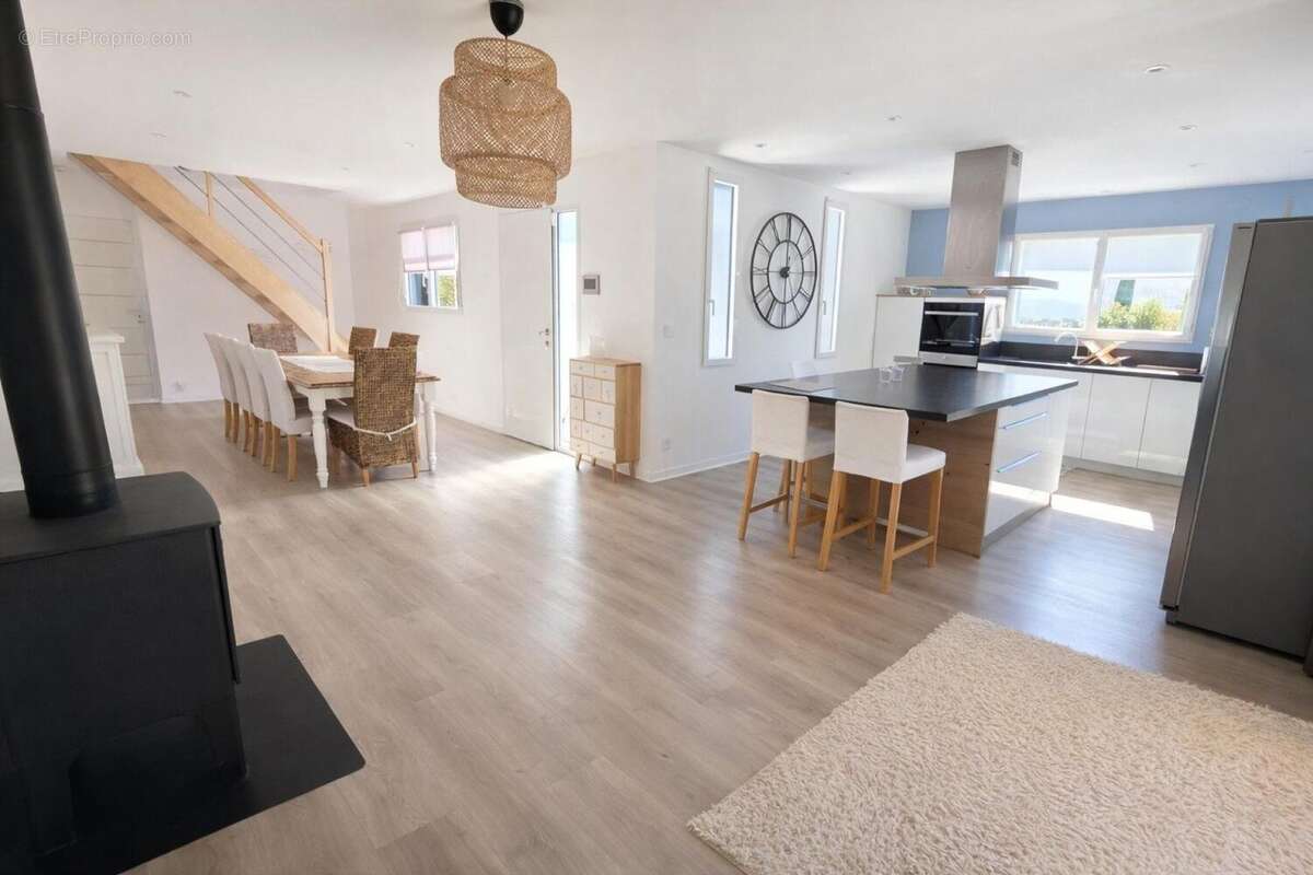 Photo 3 - Maison à BEAUFORT-EN-VALLEE