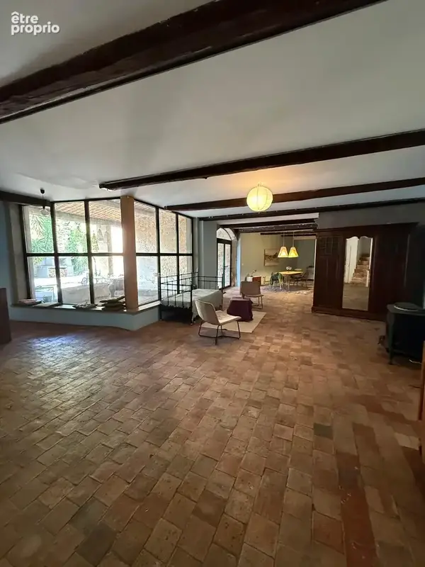 Maison Vigneronne d'exception de 380m2  Piscine 8X4 Garage de 220m2 à 25mn de la mer à 10mn de L'A75 ET 15mn d - photo 7