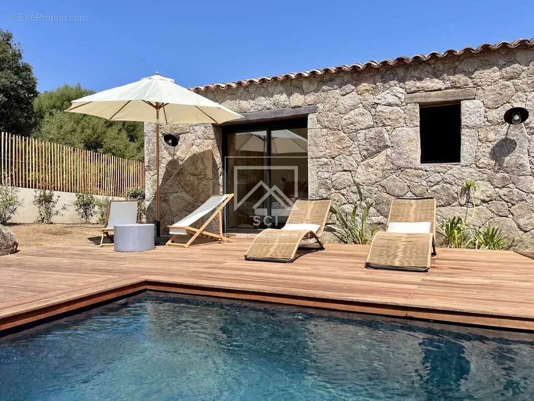 Maison à PORTO-VECCHIO