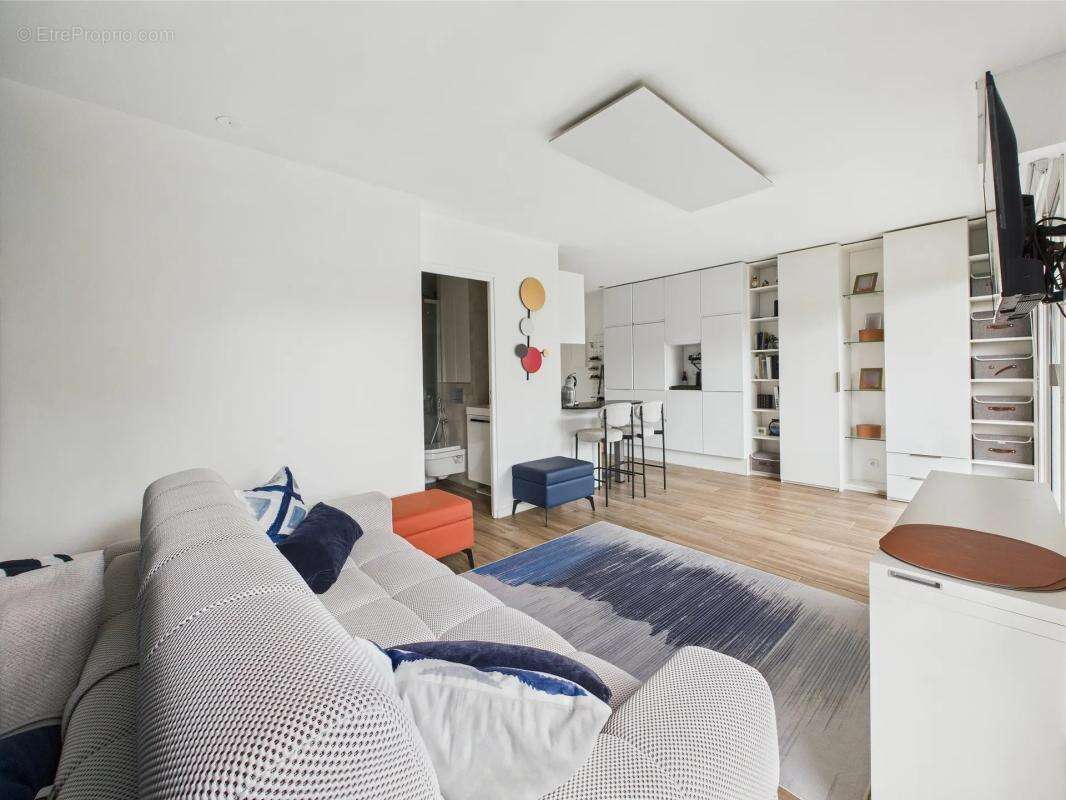 Appartement à MONTROUGE