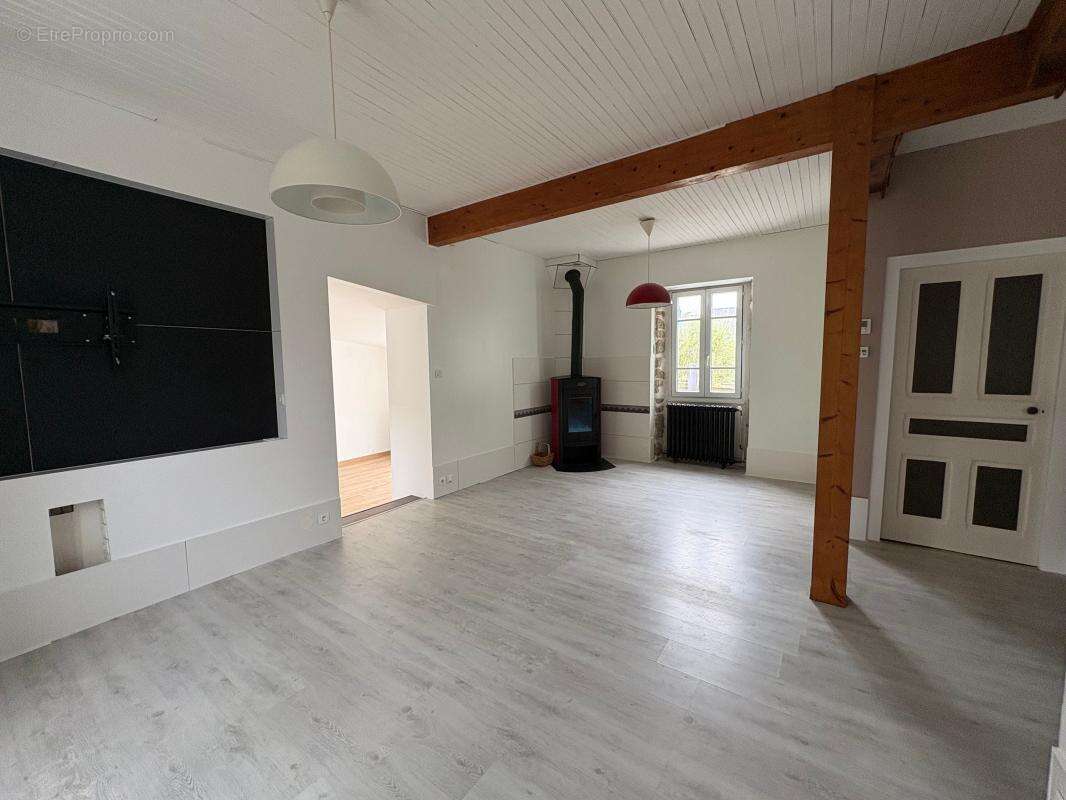 Maison à PLOUGONVELIN