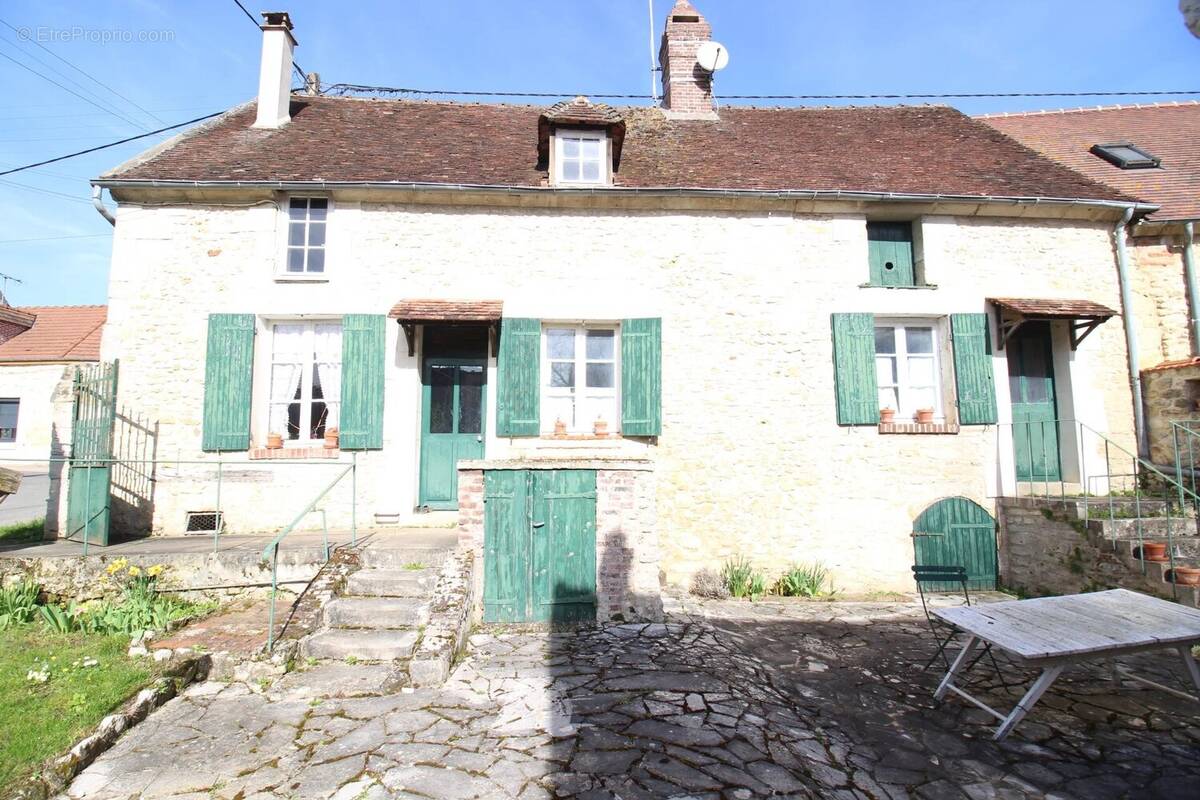 Maison à HERMES