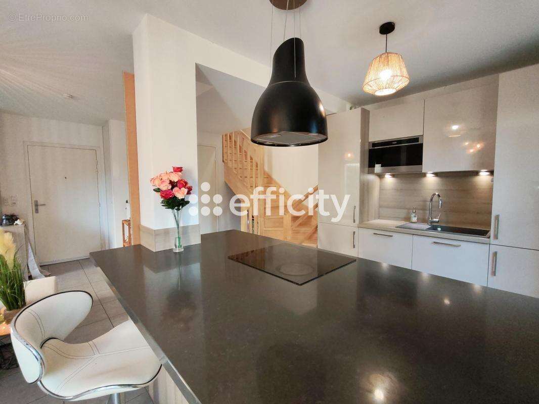 Appartement à CHASSIEU