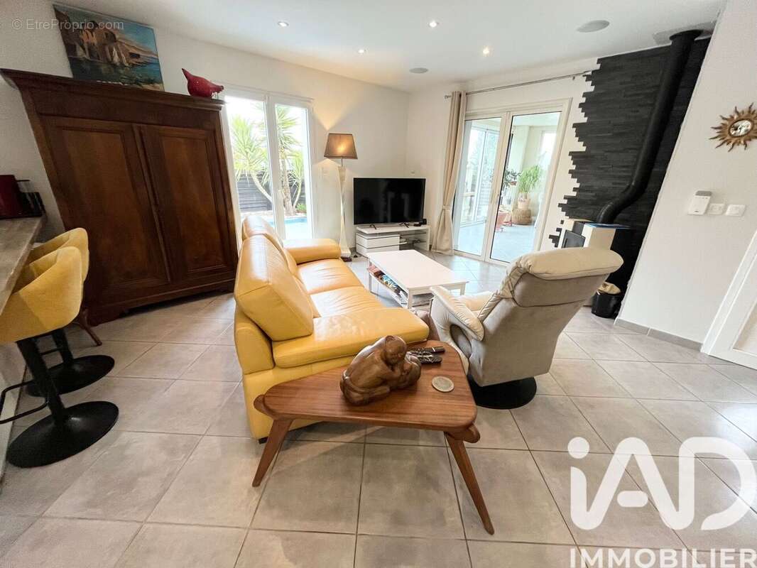 Photo 4 - Maison à VILLELONGUE-DELS-MONTS