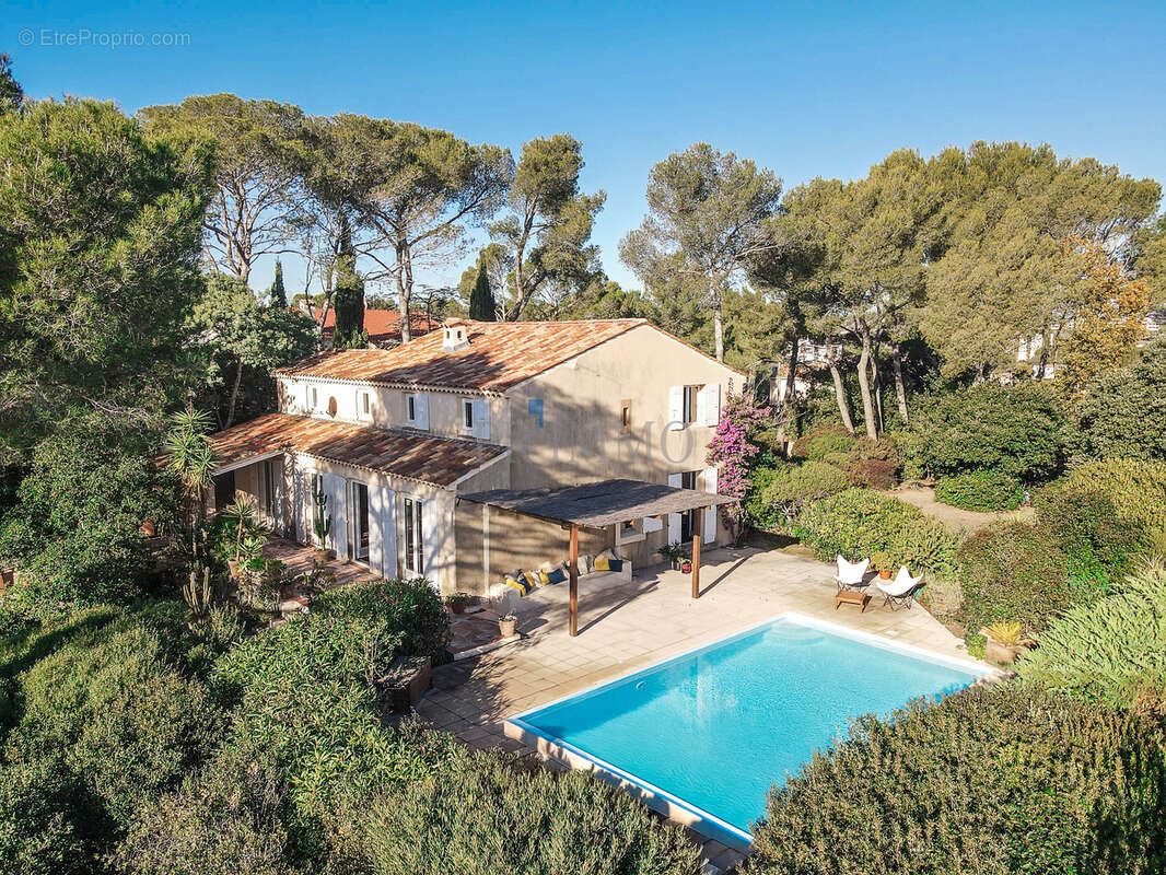 Maison à SAINT-RAPHAEL