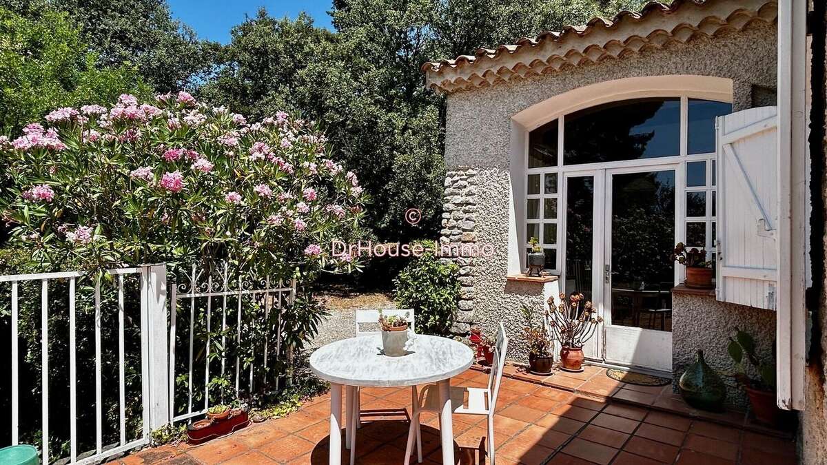 Maison 172 m² à La Valette-Du-Var  - photo 16