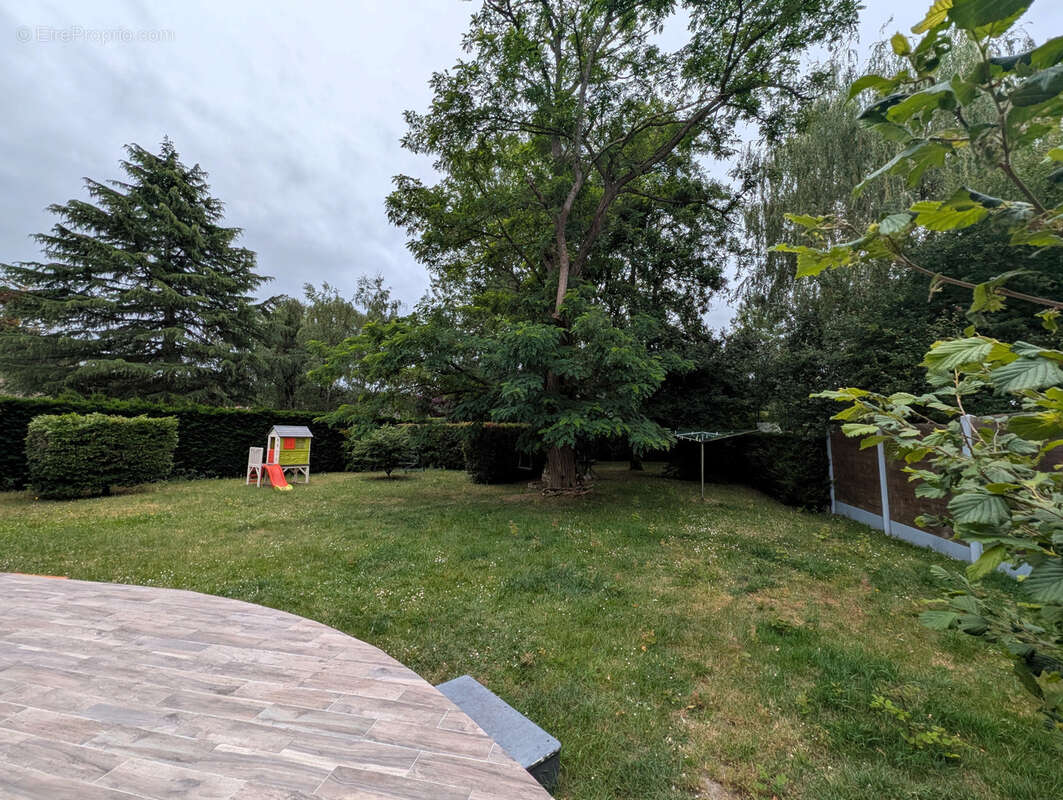 Maison familiale avec jardin à CHECY (45) - photo 21