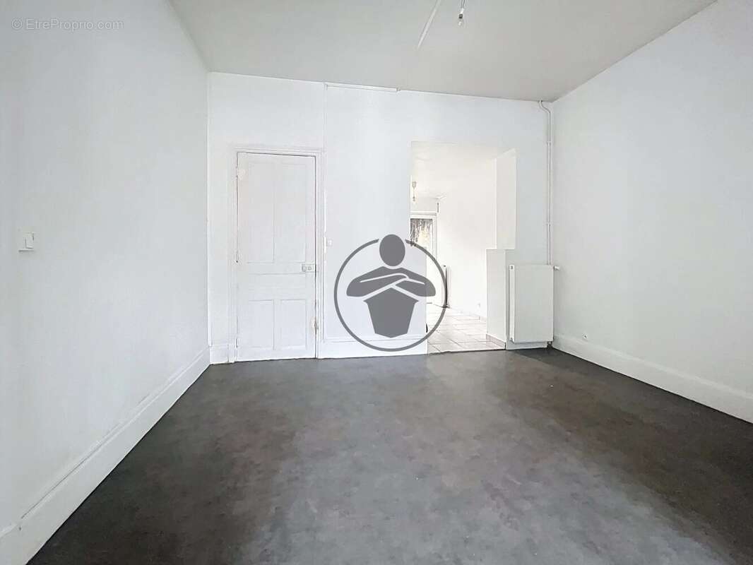 Maison à SAINT-QUENTIN