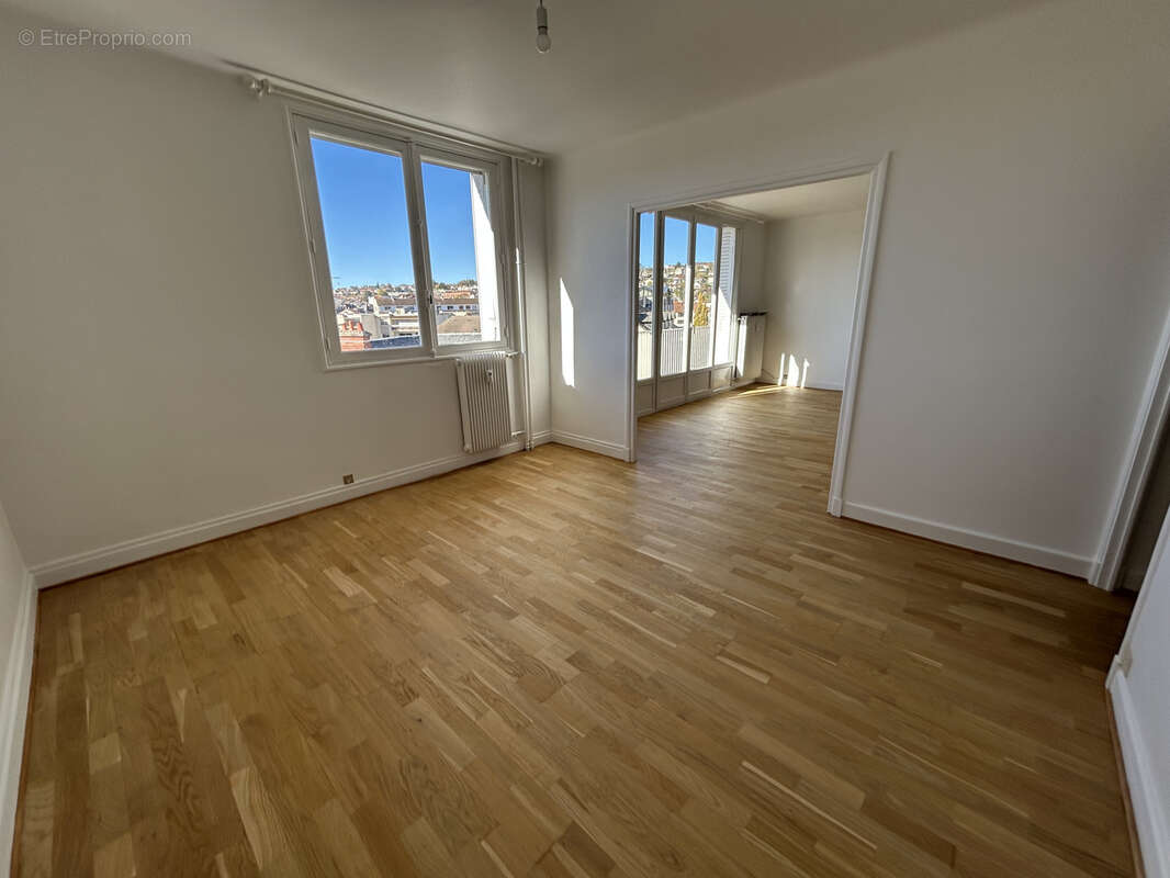 Appartement à AURILLAC