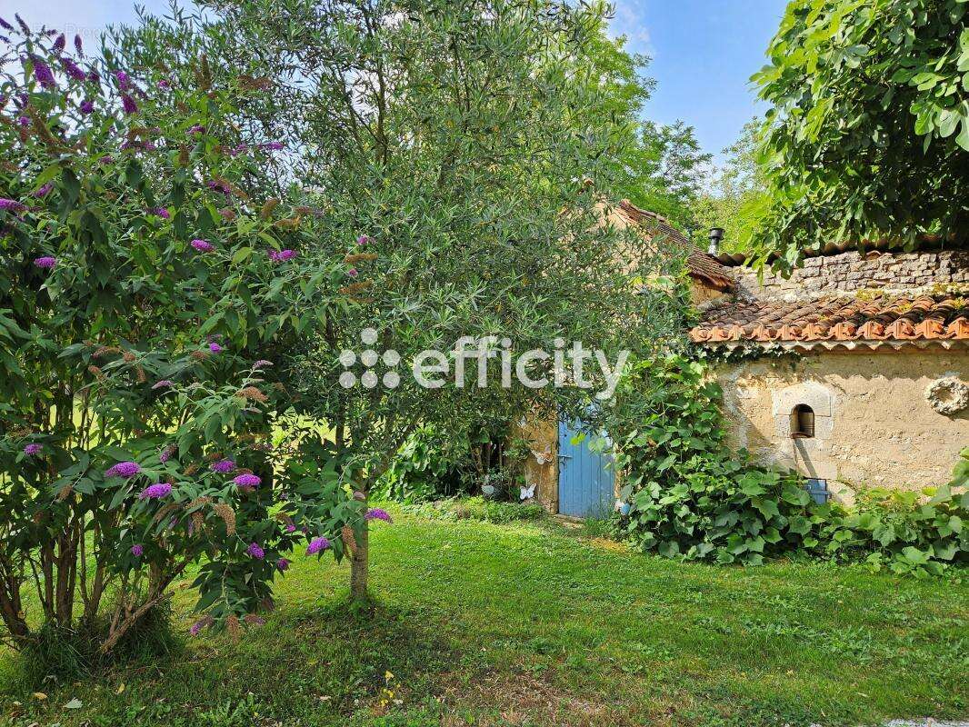 Maison à LA ROCHETTE