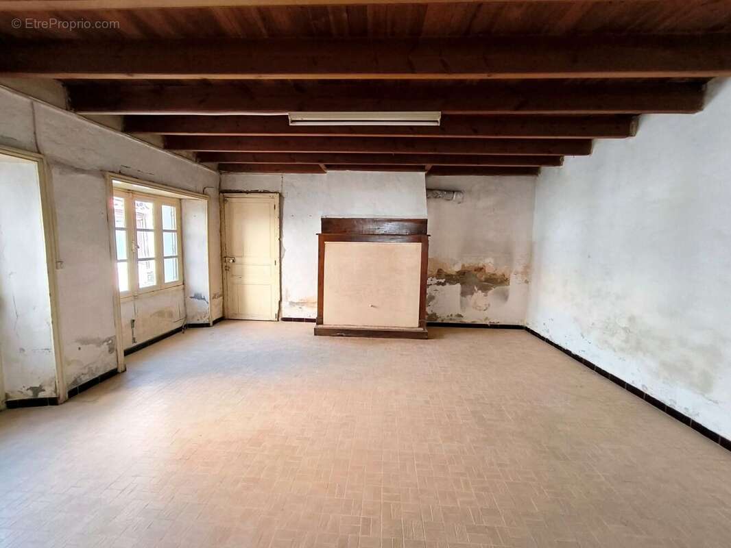 Photo 2 - Maison à NESMY