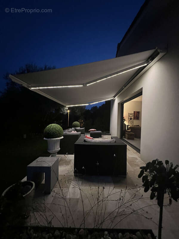 Maison 188 m² à Carbon-Blanc  - photo 8