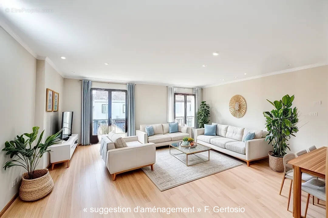 Appartement à LA CRAU